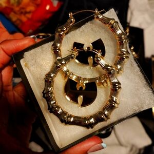 Melody Ehsani x WuTang gold knockers